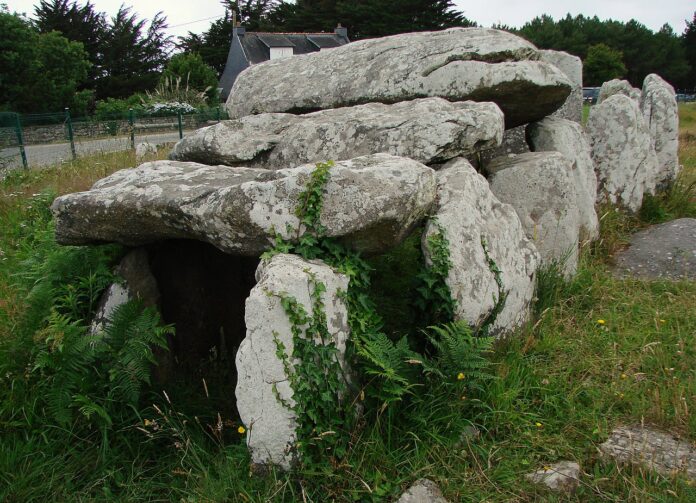 allineamenti di Carnac, in Bretagna (Francia)